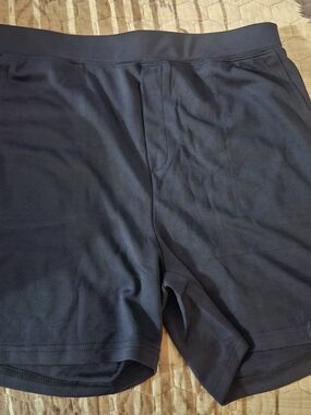 Men's Black Athletic Training Shorts - Unbranded